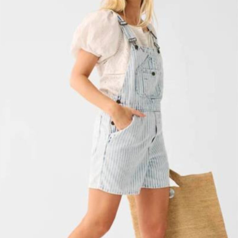 Faherty TopSail Striped Shorterall NWT Size Medium